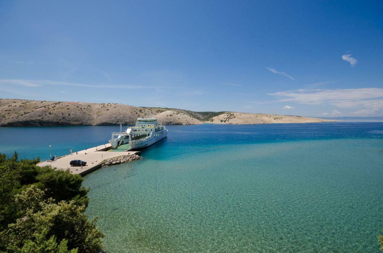 Apartments By The Sea In Лопар Экстерьер фото