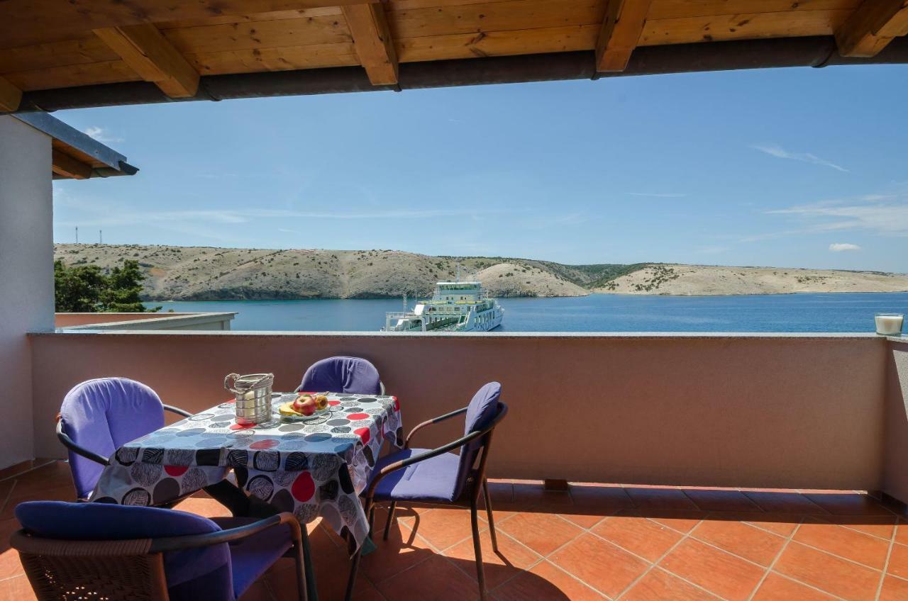 Apartments By The Sea In Лопар Экстерьер фото